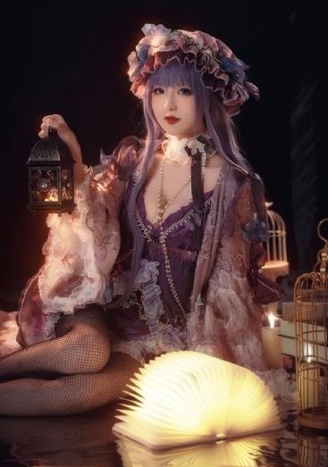 性饥渴的老妇教我玩她_中英字幕1080