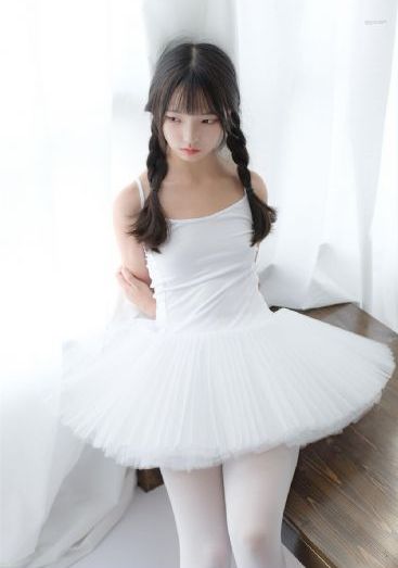 婷婷一区二区三区综合_蓝光天堂在线