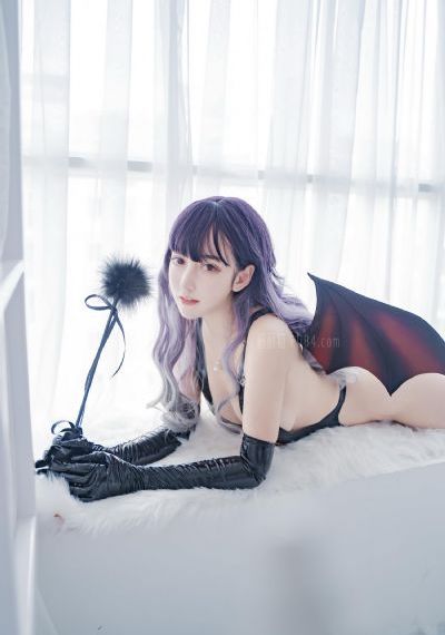 被狠狠c哭高h求饶_青苹果乐园免费高清观看