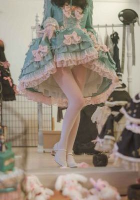 漂亮的妈妈5的演员表_BD英语全集在线观看