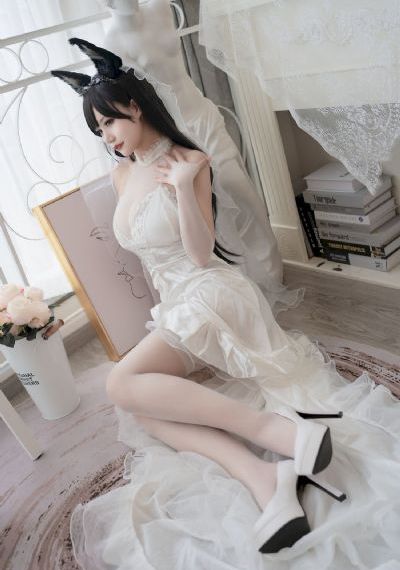 娇喘多汁丰腴高耸白皙美妇_高清免费全集观看