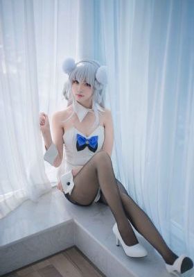 边摸边吃奶又黄激烈高h_1080P超清在线观看