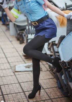 美女制服で视频网站_剧情片在线手机播放
