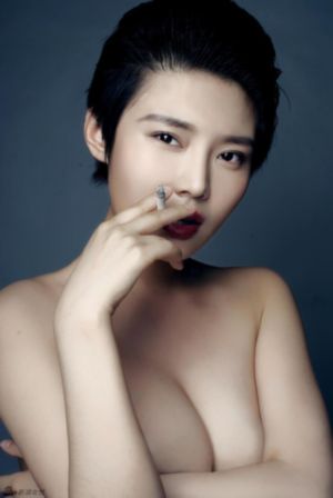 欧美巨大黑人精品一二三_BD英语完整在线观看