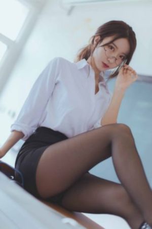 老董大战戴若曦全集免费观看_720完整视频观看