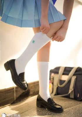 久久人搡人人玩人妻精AV_BD迅雷电影在线