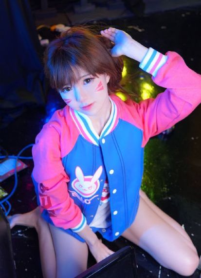 久久久免费看_4K免费观看最新