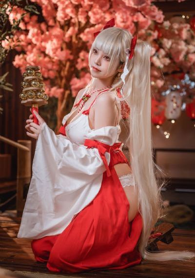 26uuu婷婷_DVD在线播放
