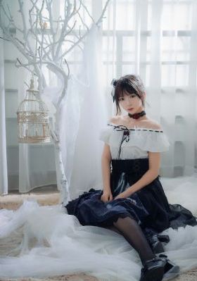 宝贝腿开大点我添添公视频免费_720免费播放